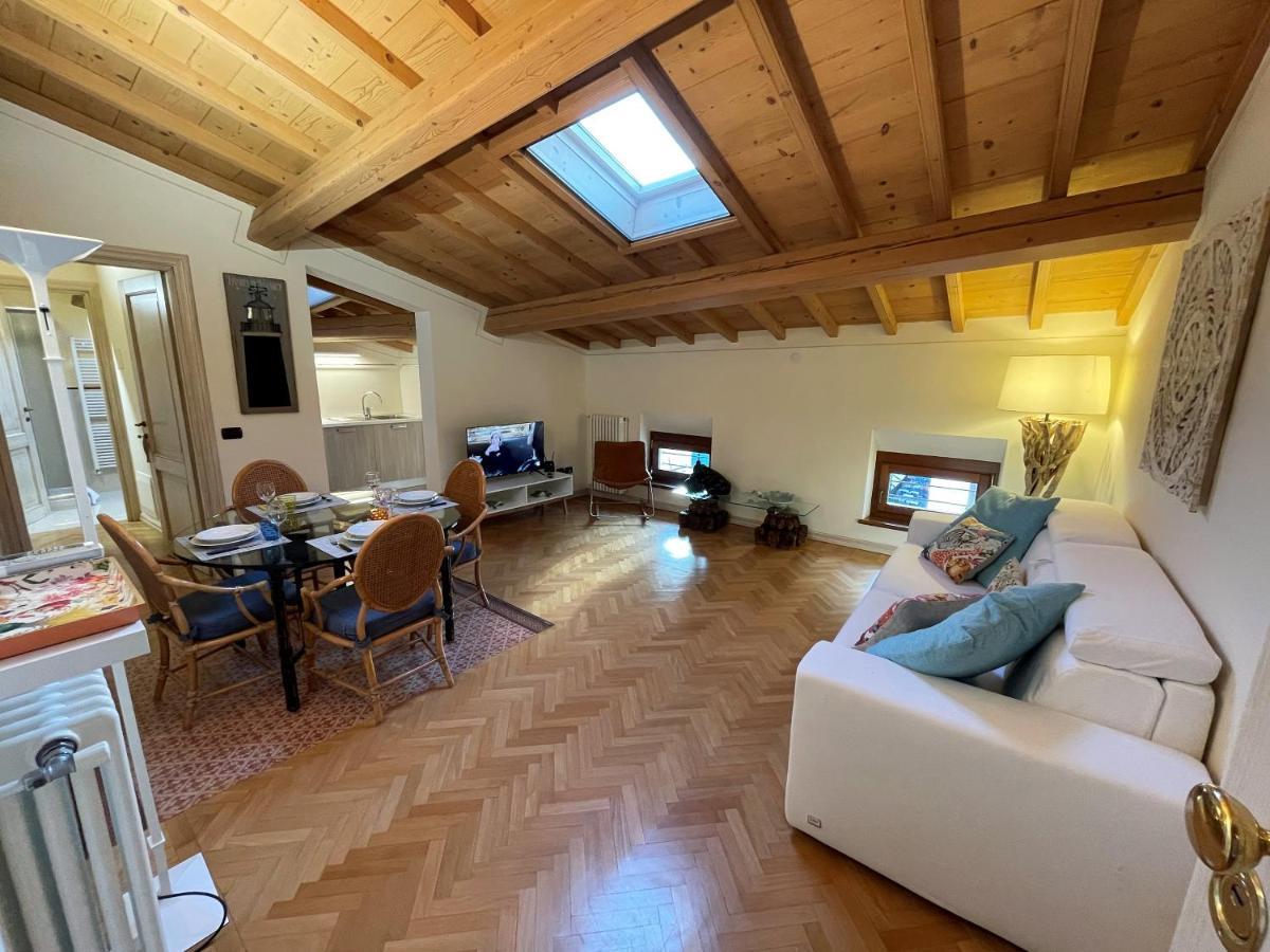 Apartmán Attic 1 Centro Storico Peschiera del Garda Exteriér fotografie