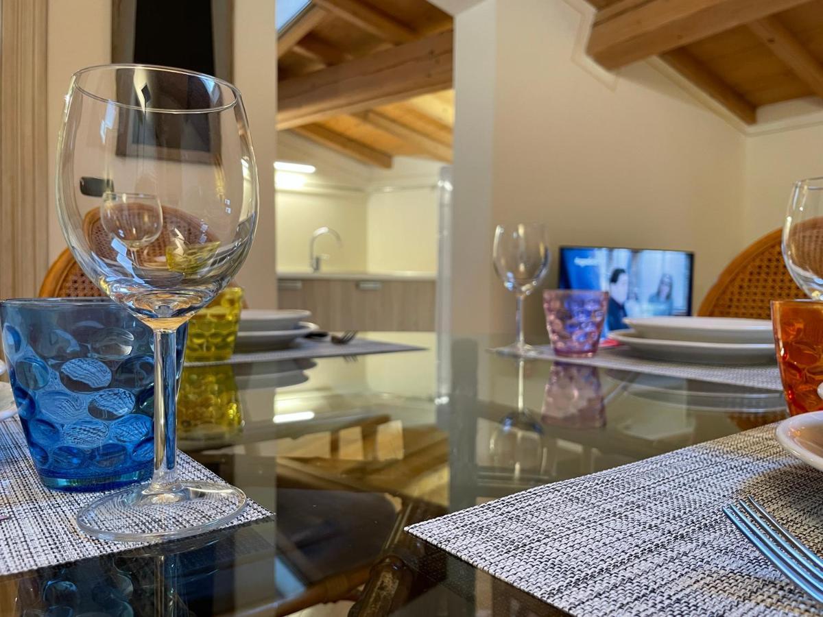 Apartmán Attic 1 Centro Storico Peschiera del Garda Exteriér fotografie