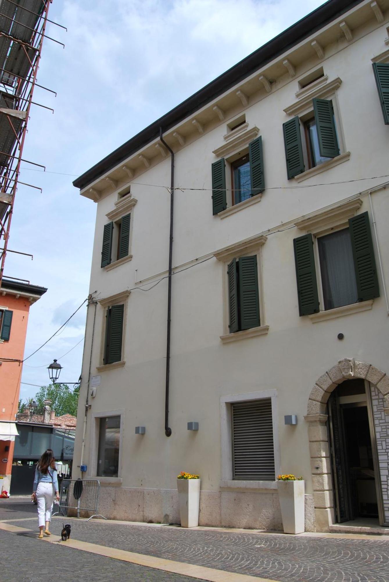 Apartmán Attic 1 Centro Storico Peschiera del Garda Exteriér fotografie